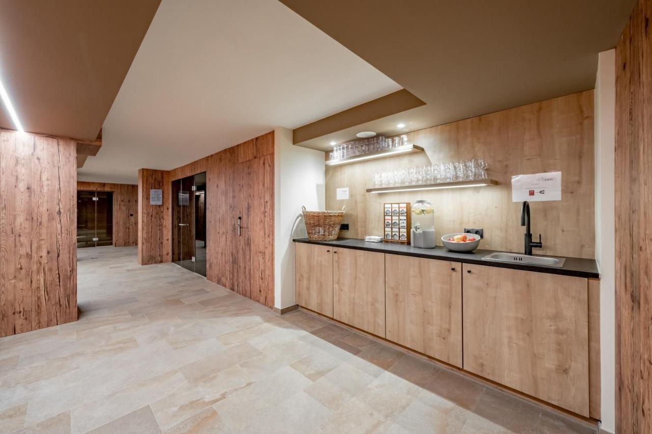 בראנד Alpenhotel Zimba מראה חיצוני תמונה