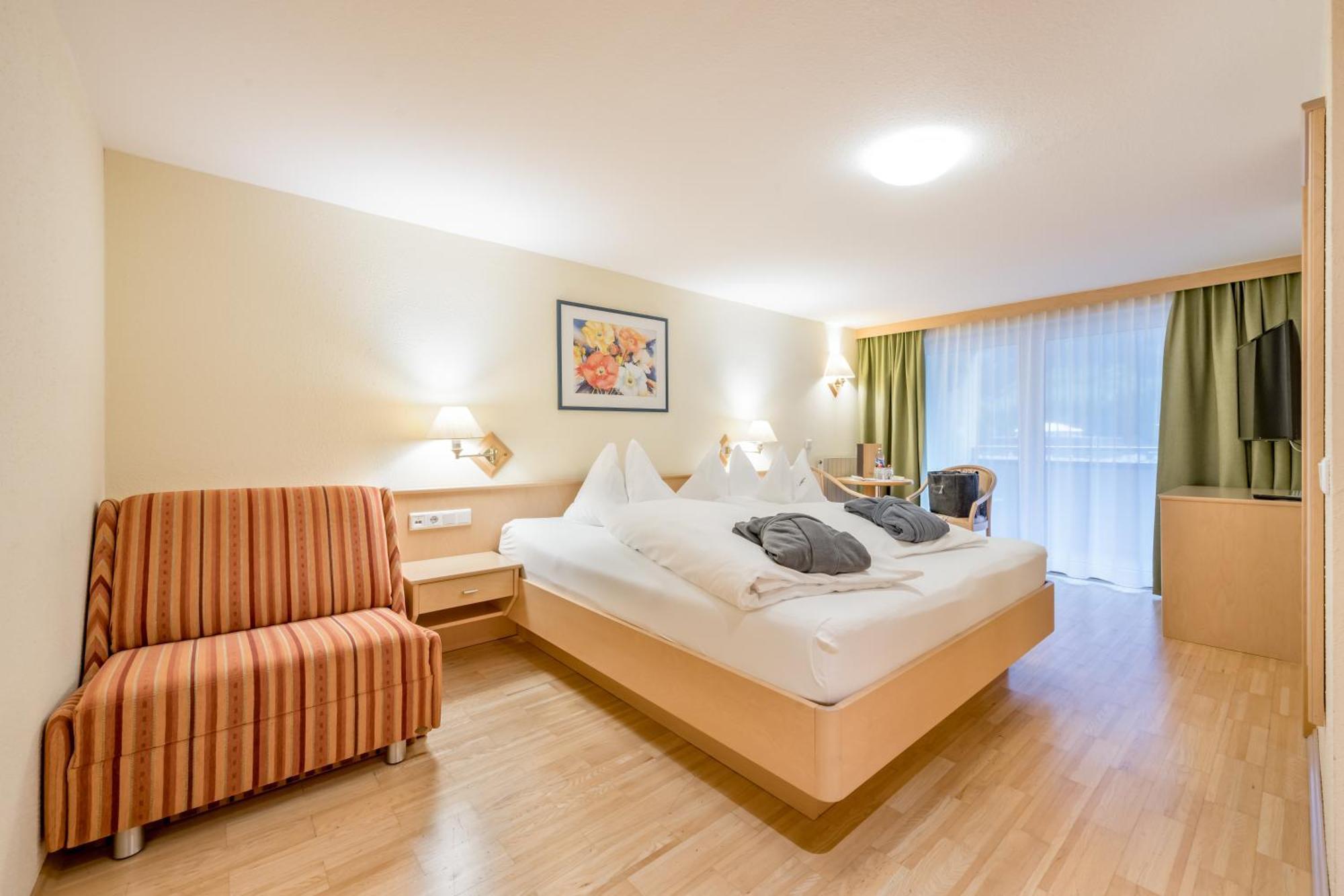 בראנד Alpenhotel Zimba מראה חיצוני תמונה